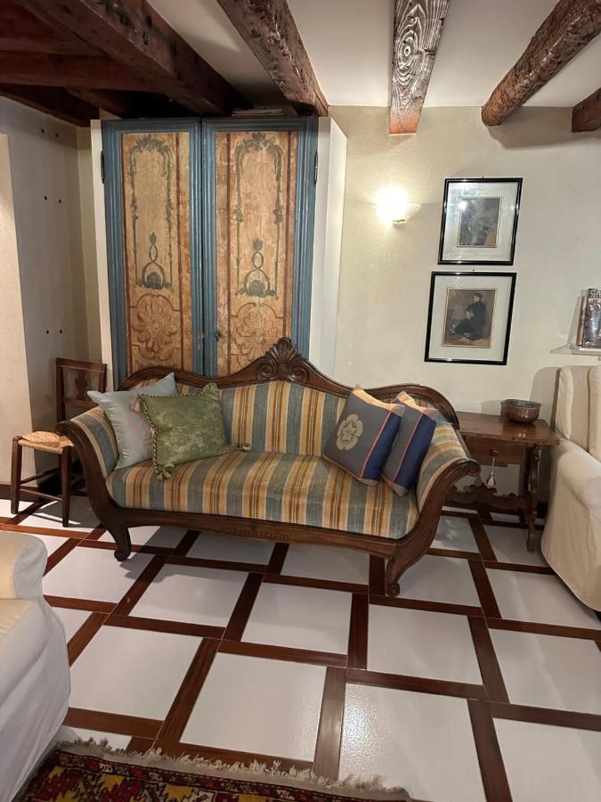 1 Ca'Del Traghetto Family Apartment Venedig Eksteriør billede